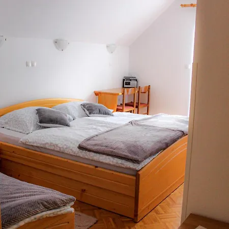 Farm Loger Vakantieboerderij