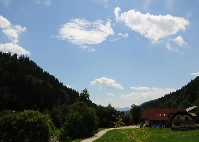 مزرعة للإقامة Farm Loger *