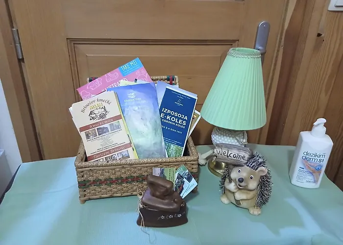 مزرعة للإقامة Farm Loger